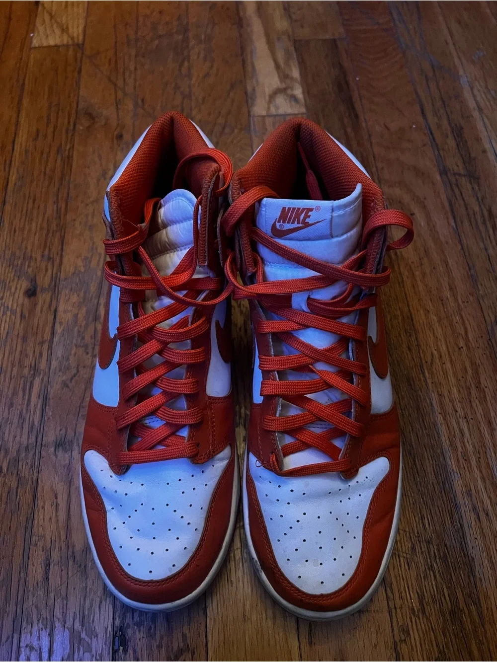 Nike Men’s Orange and White Low-Top Sneakers